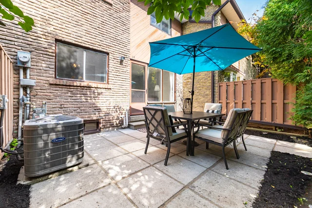 552 Pinedale Avenue, Burlington - photo 46