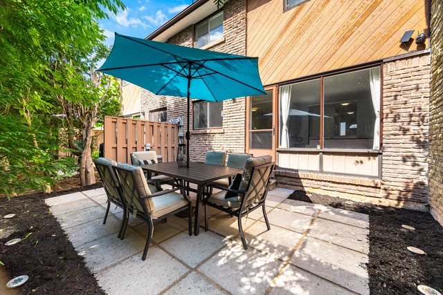 552 Pinedale Avenue, Burlington - photo 48
