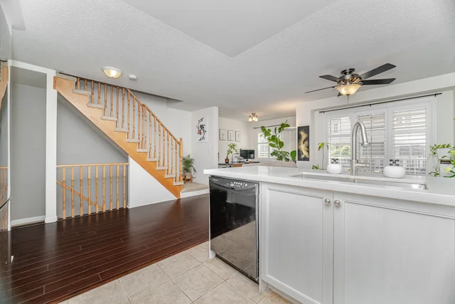 #87-620 Ferguson Drive, Milton - photo 14