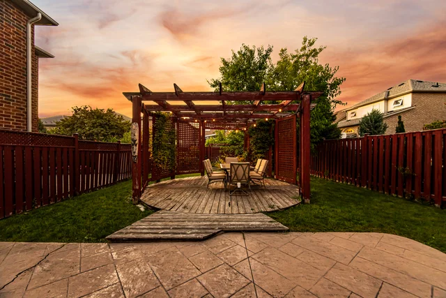 103.jpg
