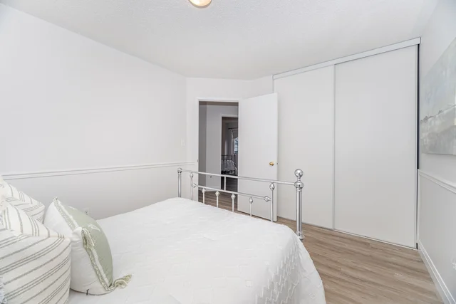 1016 Roseheath Street, Oshawa - photo 48