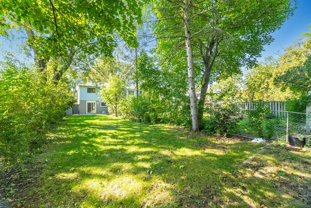 125 Hollyberry Trail, North York - photo 36
