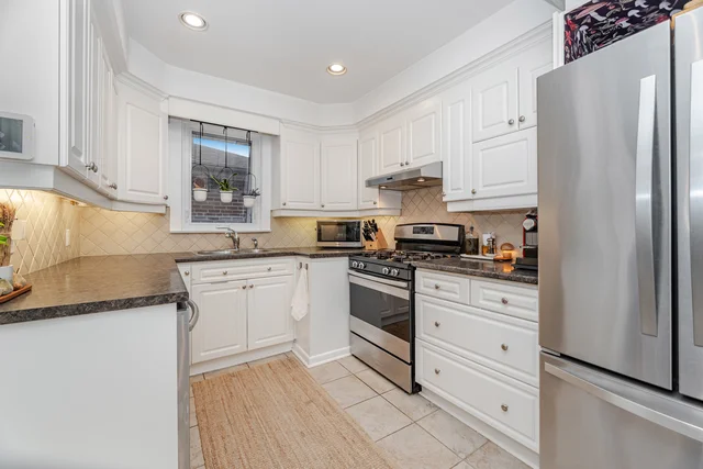 66 Mooreshead Drive, Etobicoke - photo 13