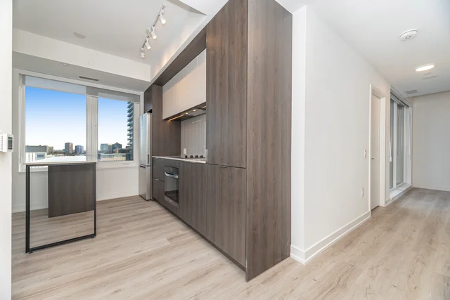#703-395 Square One Drive, Mississauga - photo 8