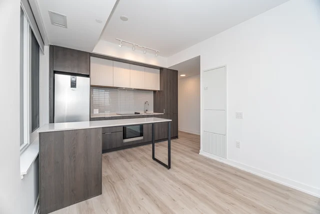 #703-395 Square One Drive, Mississauga - photo 9