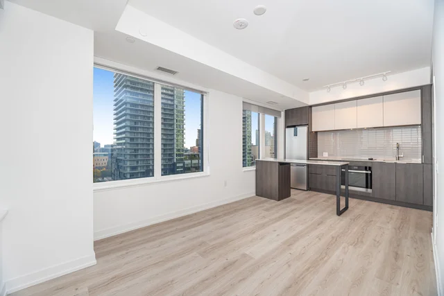 #703-395 Square One Drive, Mississauga - photo 14