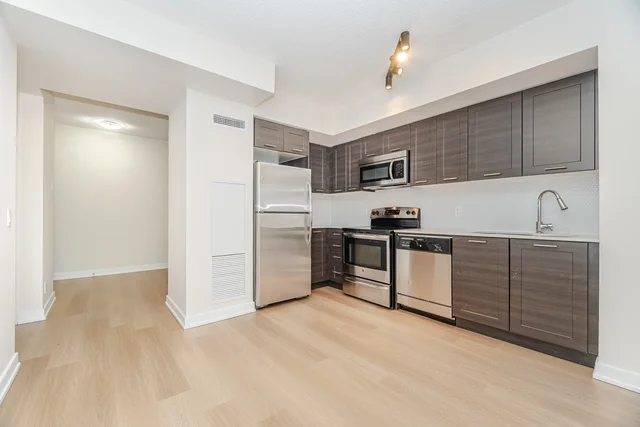 #1406-2220 Lake Shore Boulevard West, Etobicoke - photo 15