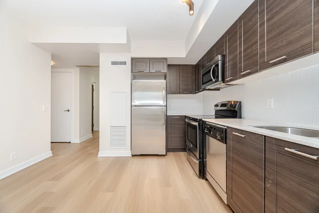 #1406-2220 Lake Shore Boulevard West, Etobicoke - photo 18