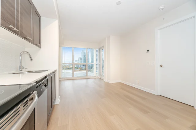 #1406-2220 Lake Shore Boulevard West, Etobicoke - photo 19