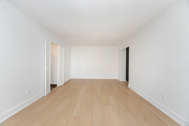 #301-5 Shady Golfway, North York - photo 7