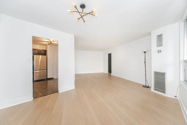 #301-5 Shady Golfway, North York - photo 17