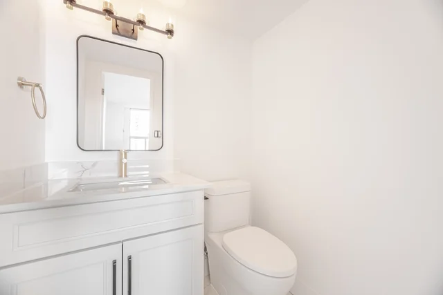 #301-5 Shady Golfway, North York - photo 25
