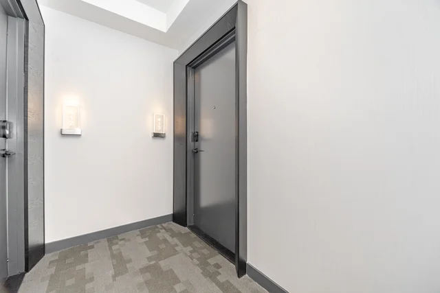 #413E-70 Princess Street, Toronto - photo 4