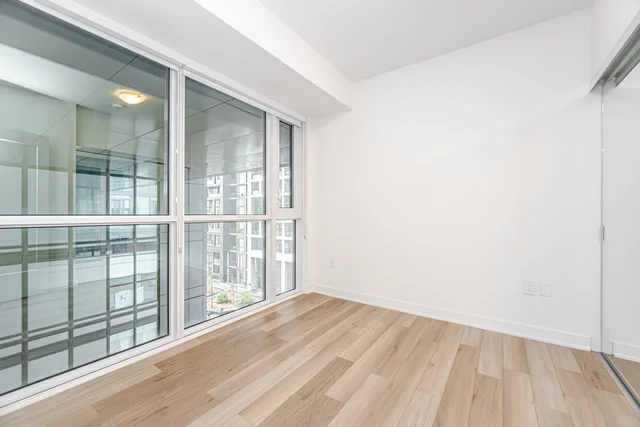 #413E-70 Princess Street, Toronto - photo 19