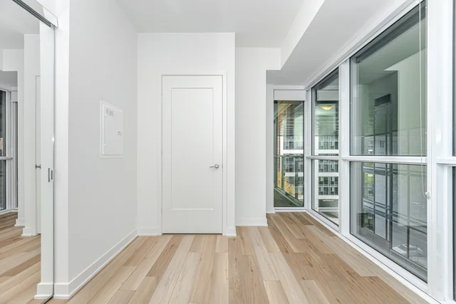 #413E-70 Princess Street, Toronto - photo 21