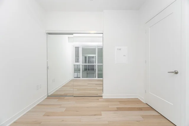 #413E-70 Princess Street, Toronto - photo 23