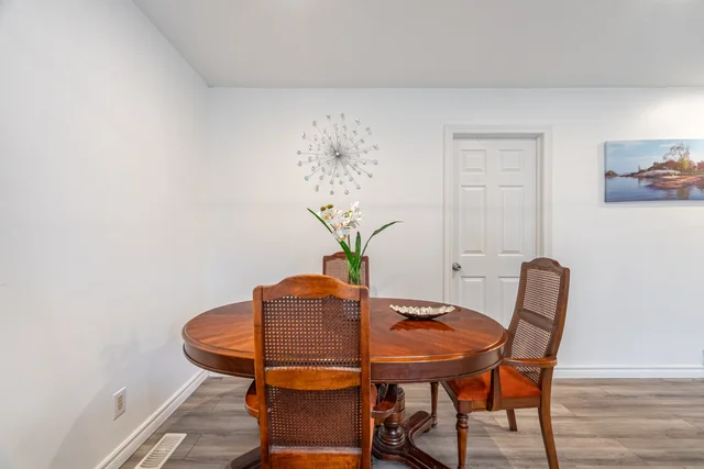 406 Tamarack Drive, Waterloo - photo 14
