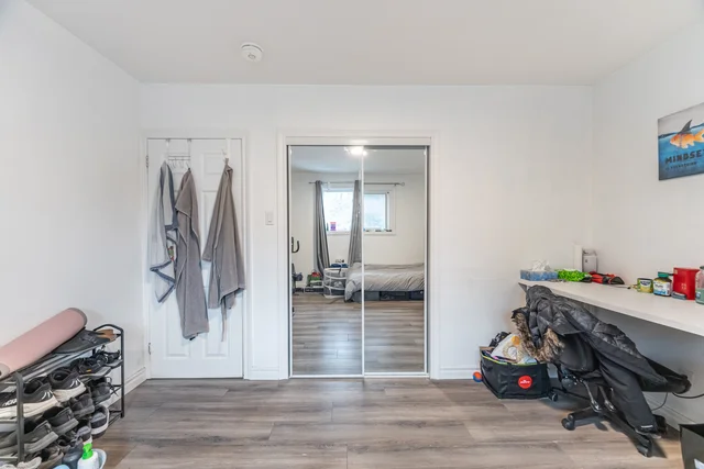 406 Tamarack Drive, Waterloo - photo 29