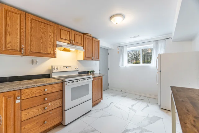 406 Tamarack Drive, Waterloo - photo 43