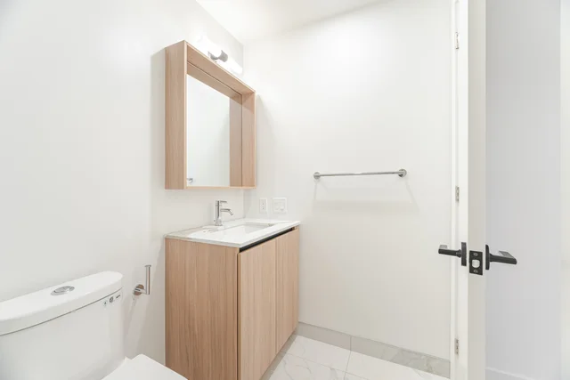 #523-35 Parliament Street, Toronto - photo 21