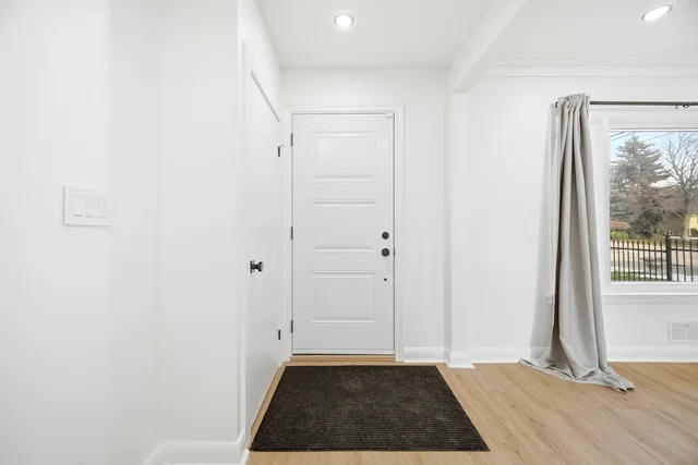 65 Cuffley Crescent North, North York - photo 7