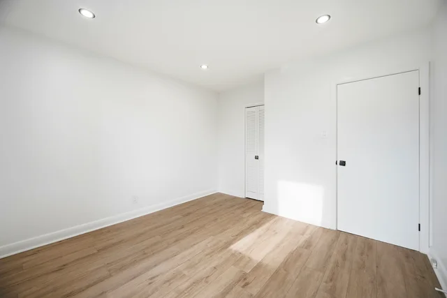 65 Cuffley Crescent North, North York - photo 24