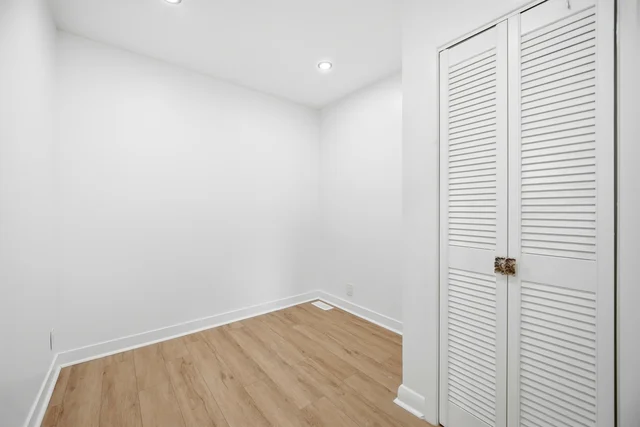 65 Cuffley Crescent North, North York - photo 28