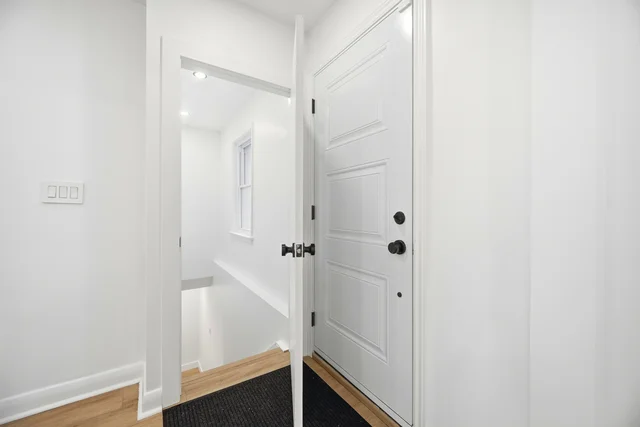 65 Cuffley Crescent North, North York - photo 31
