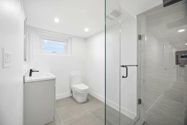 65 Cuffley Crescent North, North York - photo 44