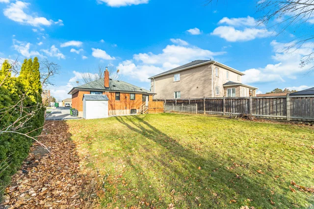 65 Cuffley Crescent North, North York - photo 53