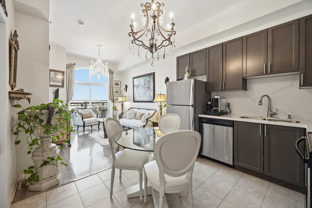 #811-2486 Old Bronte Road, Oakville - photo 10
