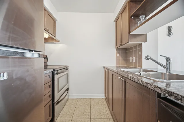 #802-2325 Central Park Drive, Oakville - photo 11