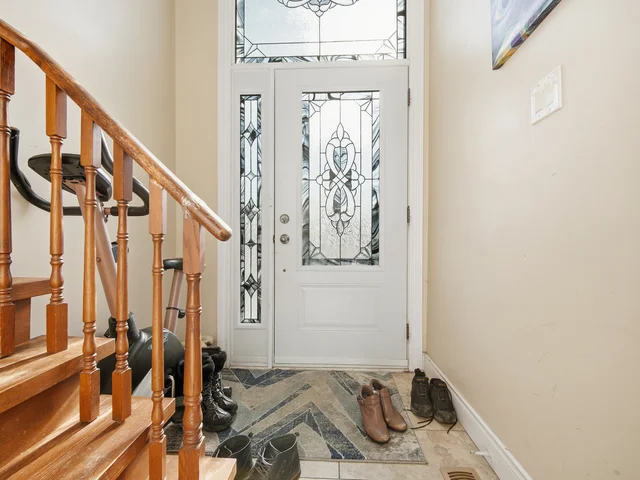 8 Deerpark Crescent, Brampton - photo 9