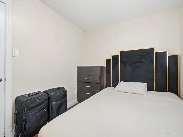 8 Deerpark Crescent, Brampton - photo 33