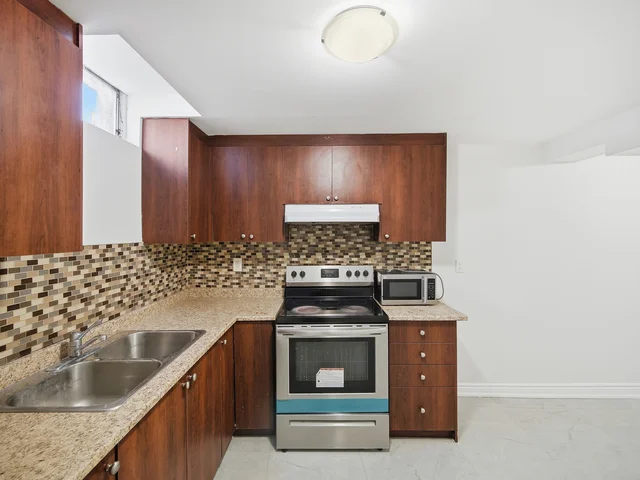 8 Deerpark Crescent, Brampton - photo 64