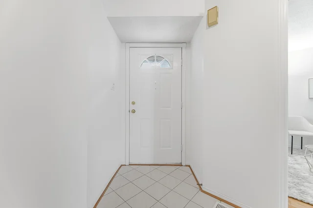 407 Wendron Crescent, Mississauga - photo 13