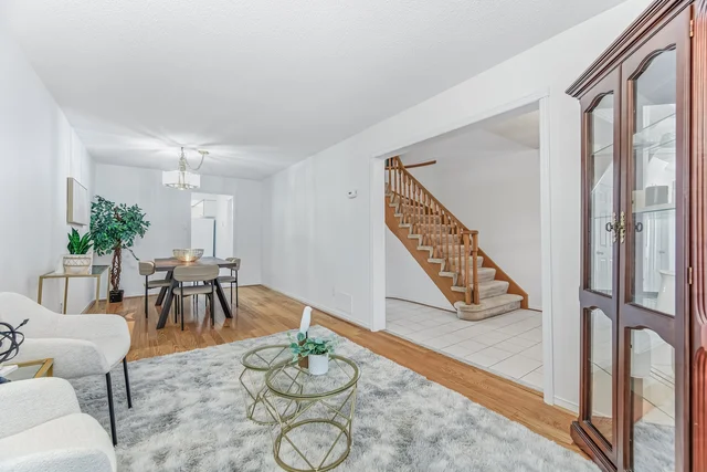 407 Wendron Crescent, Mississauga - photo 17