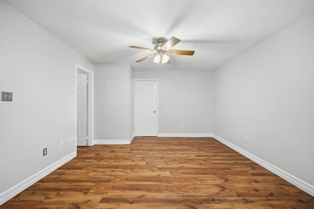 52.jpg