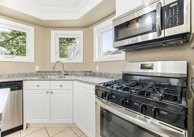 2441 Capilano Crescent, Oakville - photo 24