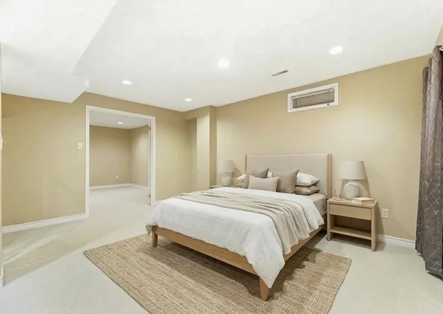 2441 Capilano Crescent, Oakville - photo 56