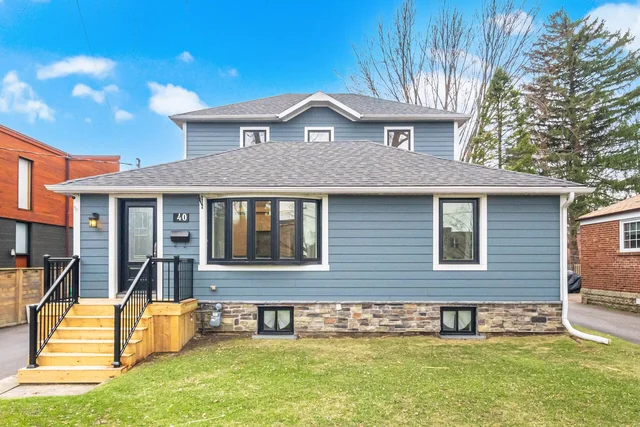 40 Briarwood Avenue, Mississauga - photo 1