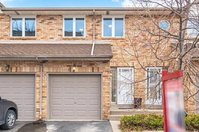 #6-2015 Cleaver Avenue, Burlington - photo 1