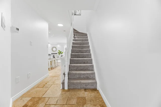 #6-2015 Cleaver Avenue, Burlington - photo 18