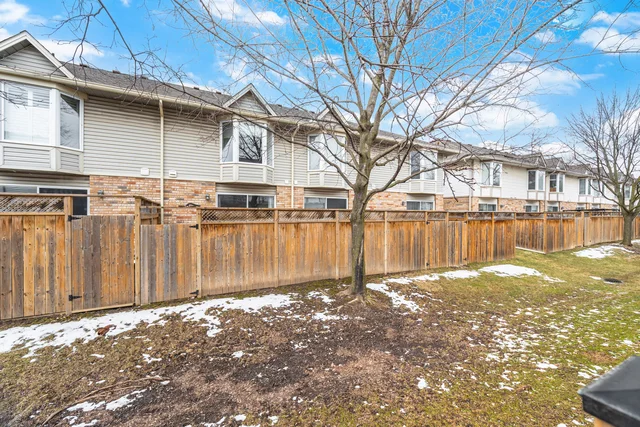 #6-2015 Cleaver Avenue, Burlington - photo 42