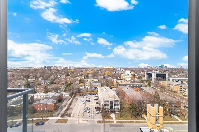 #Ph08-35 Saranac Boulevard, North York - photo 37