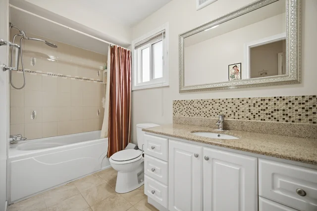 11 Sheringham Street, Brampton - photo 33
