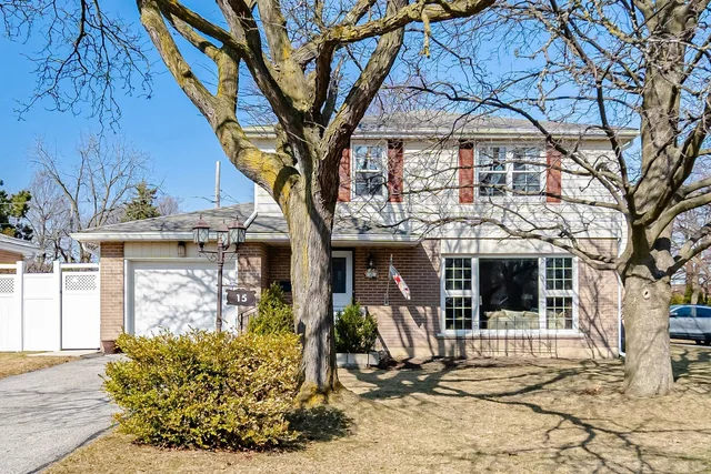 15 Braemar Drive, Brampton - photo 2