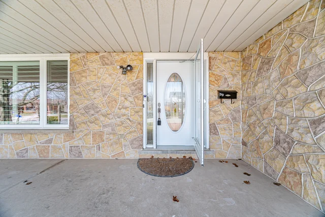 39 Darlington Drive, Hamilton - photo 4