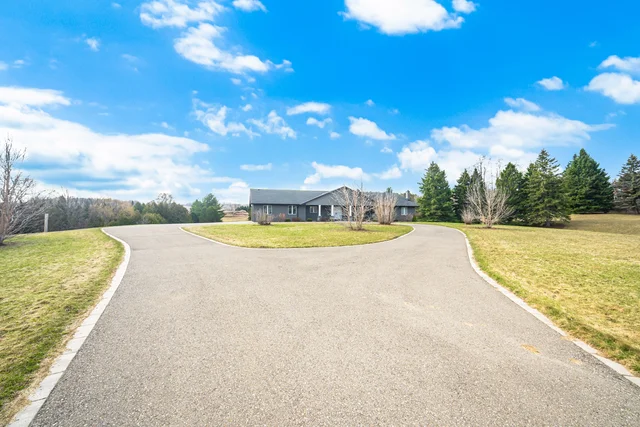 6785 Highway 9, Caledon - photo 12