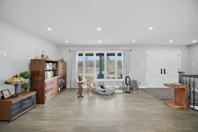 6785 Highway 9, Caledon - photo 24